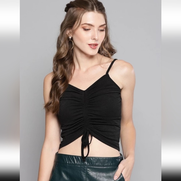 Veni Vidi Vici Tops - VENI VIDI VICI Casual No Sleeve Solid Women Black Top